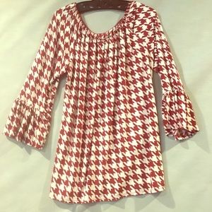 Maroon and white houndstooth tunic